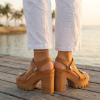 Chiara | La Perfetta Fusione tra Stile e Comfort