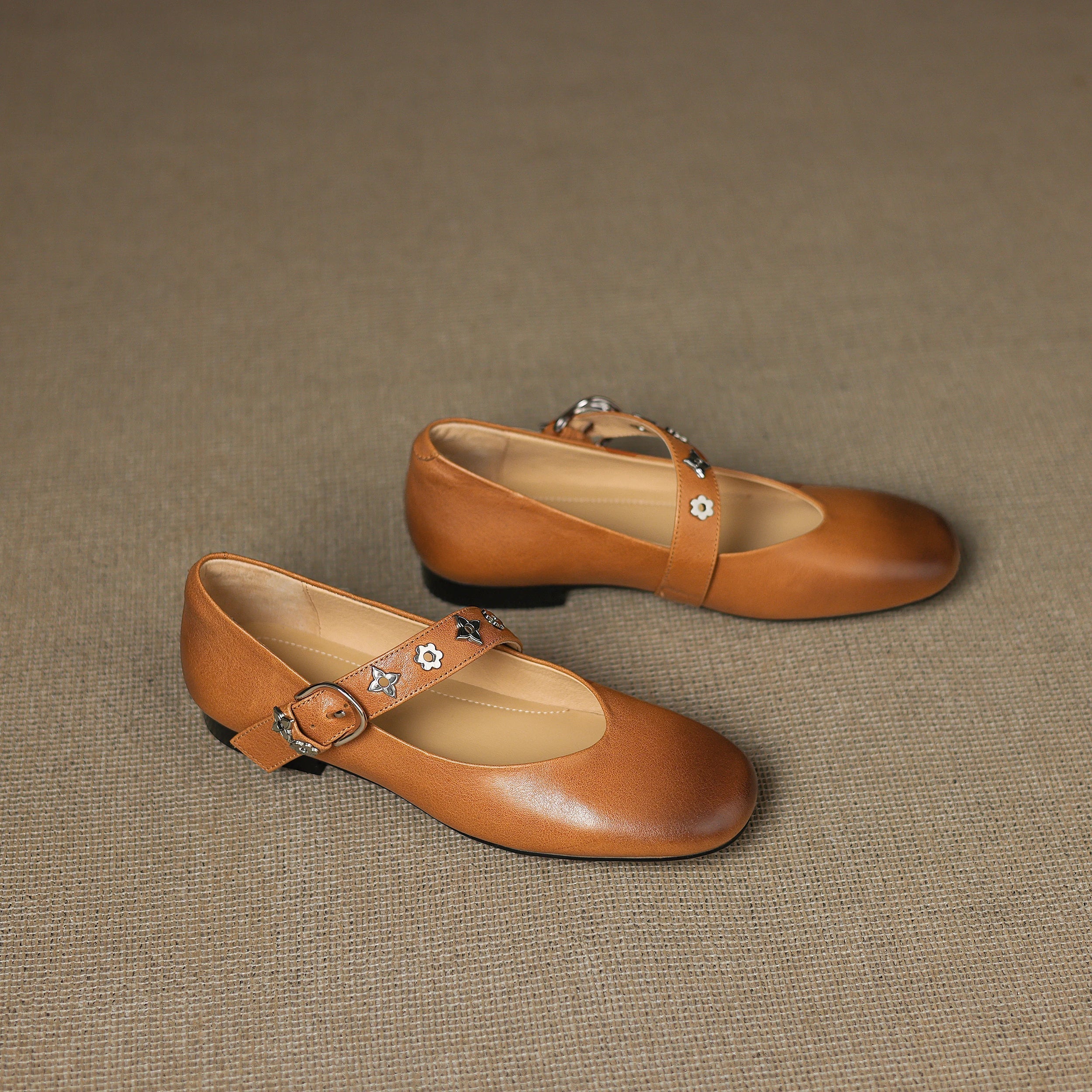 Elda | Flats in Pelle Genuina