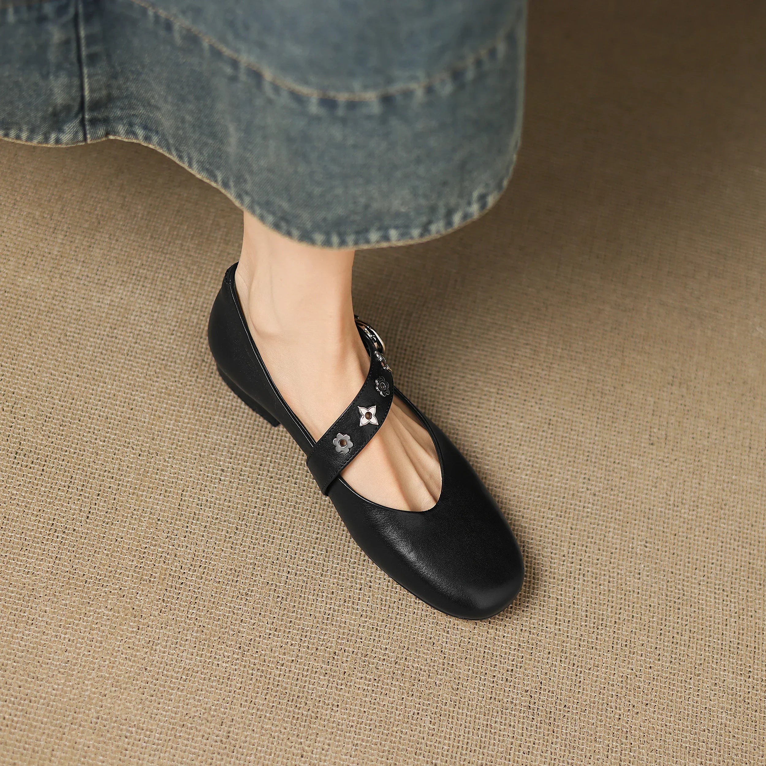 Elda | Flats in Pelle Genuina