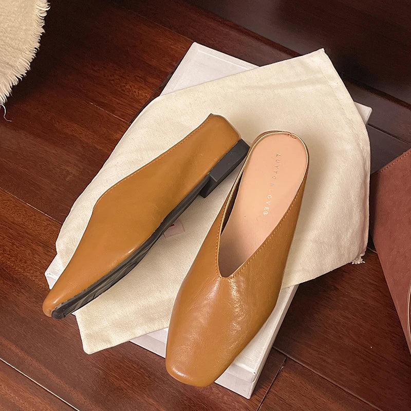 Lyra | Mules stilizzati