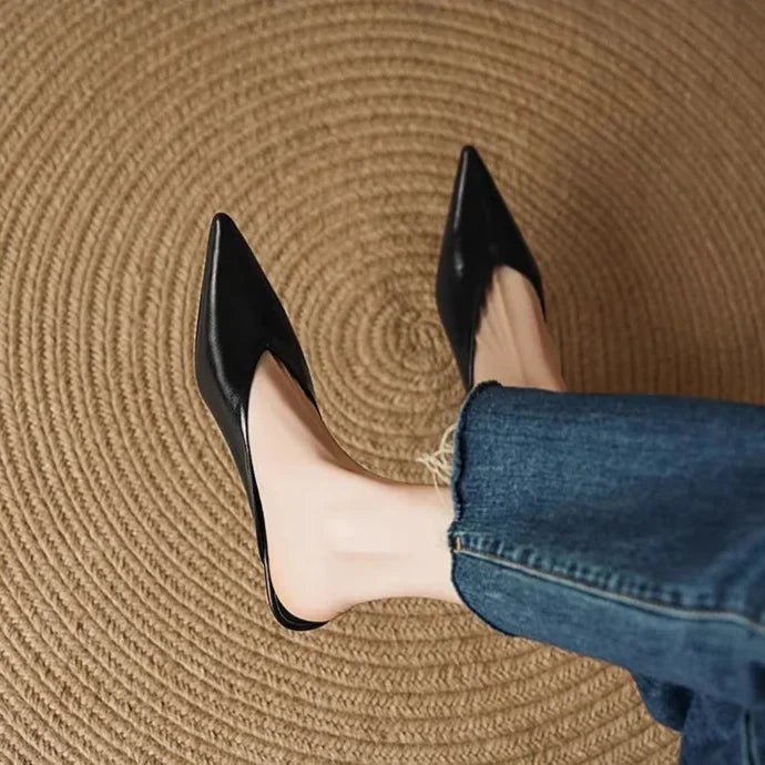 Mules in pelle Eneva