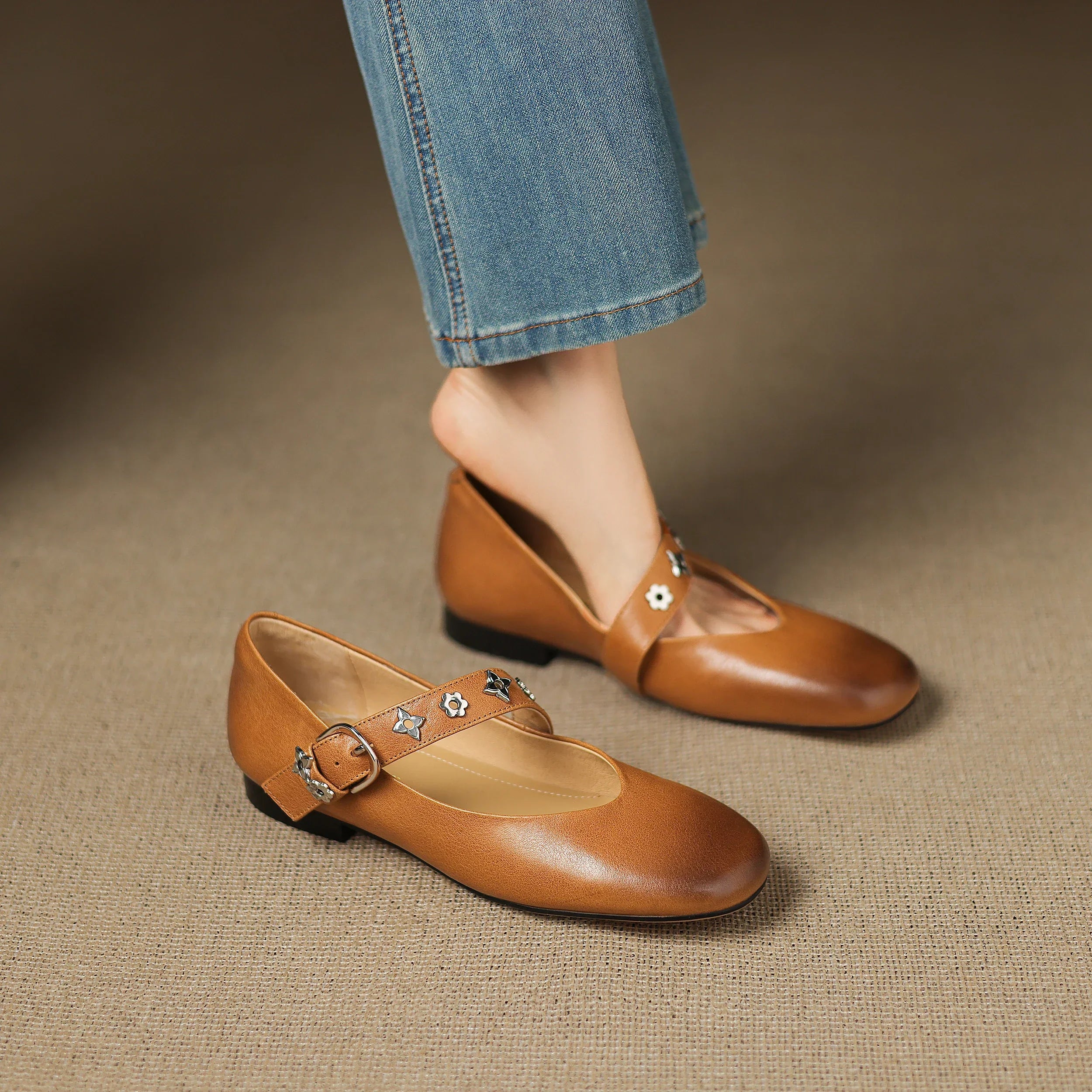 Elda | Flats in Pelle Genuina