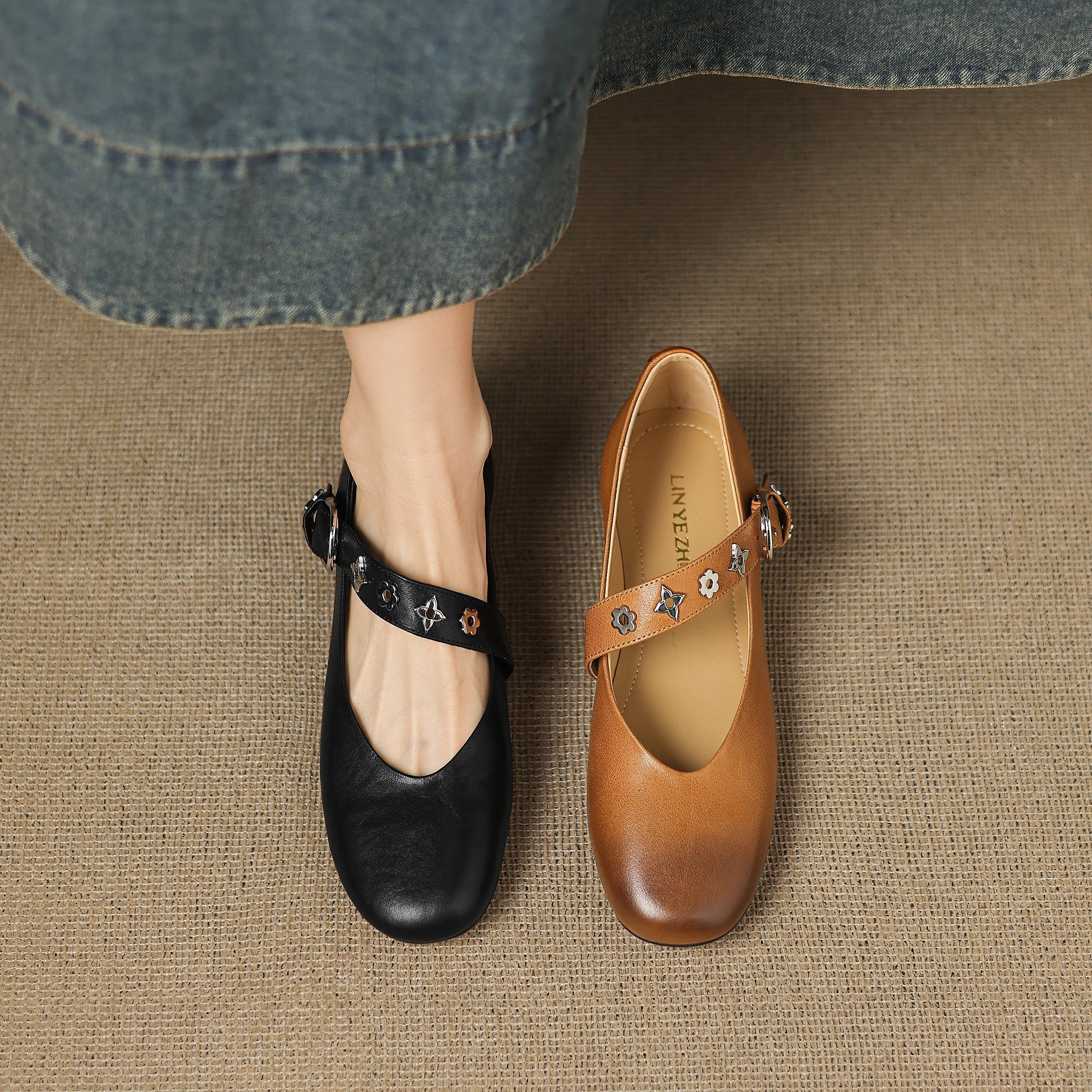Elda | Flats in Pelle Genuina