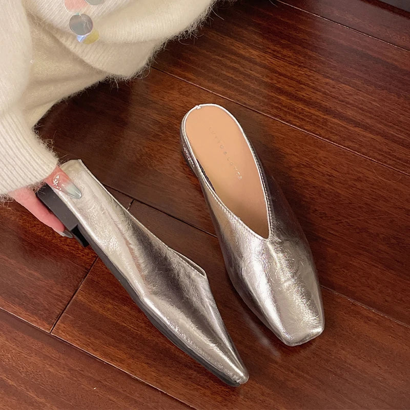 Lyra | Mules stilizzati