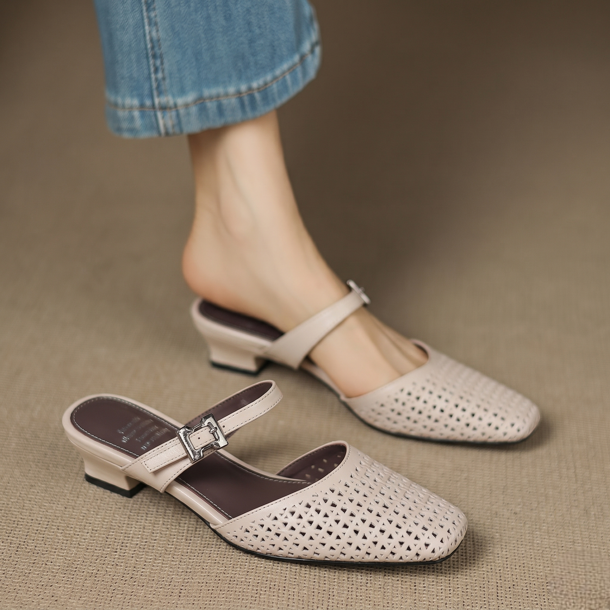 Ovia | Mules in Pelle Genuina